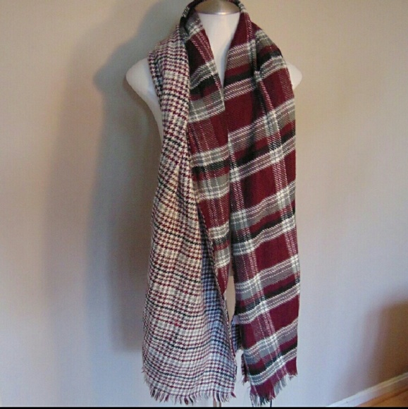 Minicci Accessories - Minicci Scarf